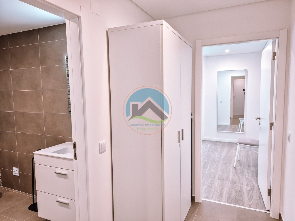 Apartamento com 2 suites, piscina comum e vista mar - Sítio da Nazaré — Photo 17