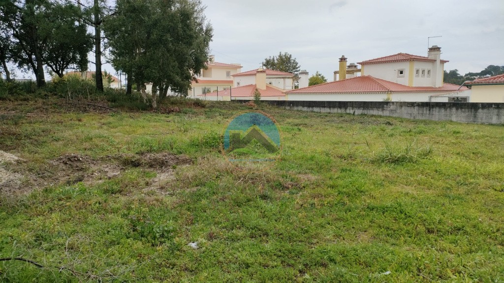 Lote de terreno para construção com 829m2 - Nadadouro, Caldas da Rainha — Photo 1