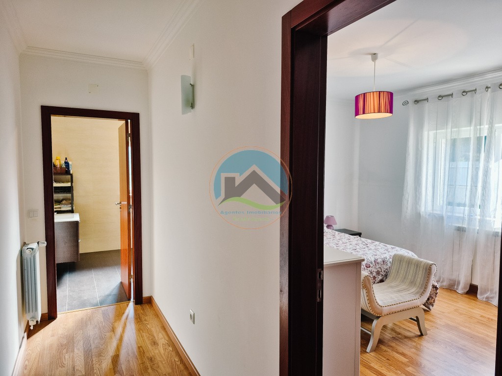 Moradia T4 com garagem, jardim e piscina - Coto, Caldas da Rainha — Photo 17