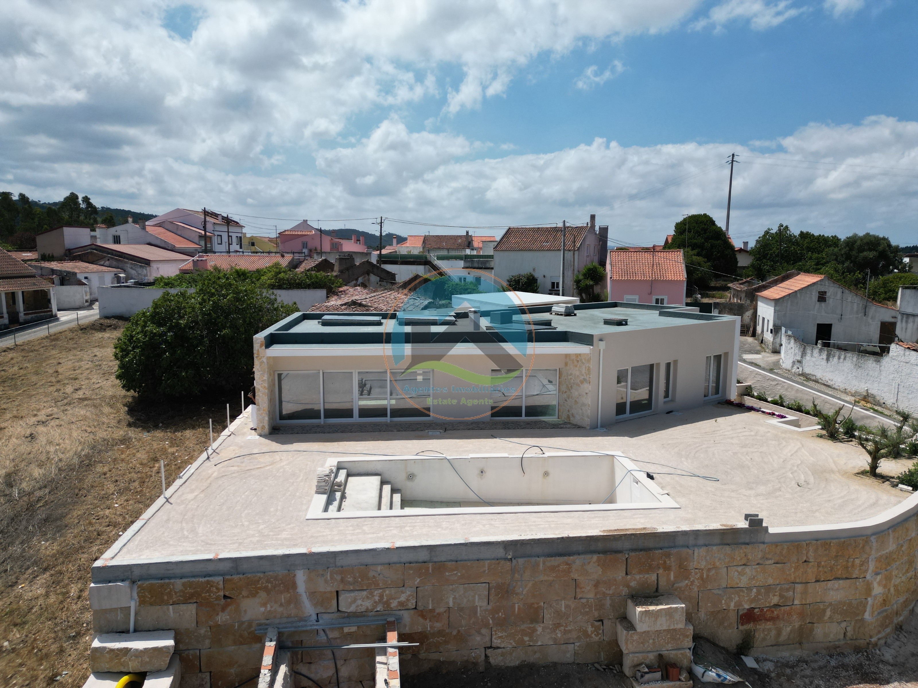 Zeitgenössische Villa mit Pool in der Nähe von São Martinho do Porto — Photo 2