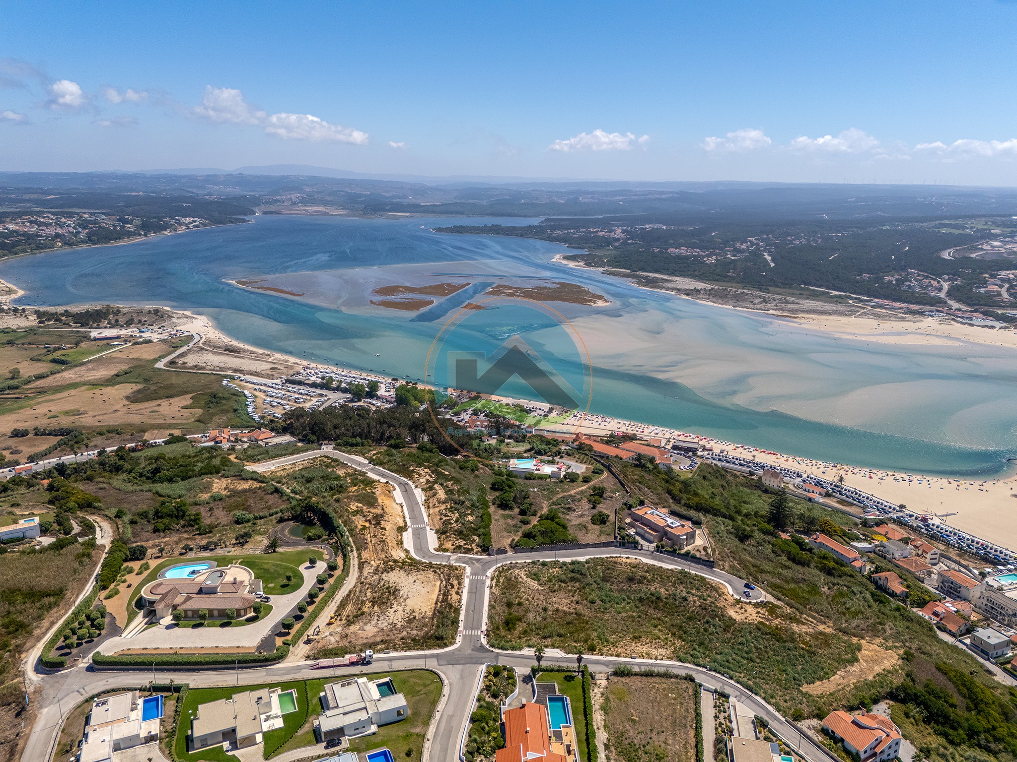 Lote para Construção com Vista Exclusiva para o Atlântico e Lagoa — Foto 9