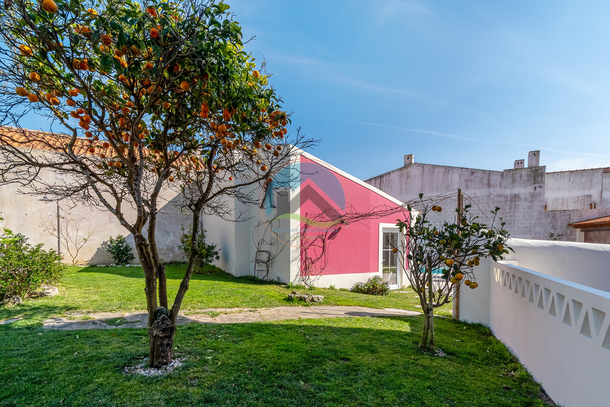 Refúgio Único com 3 Casas e Piscina na Foz do Arelho a Dois Passos — Foto 14