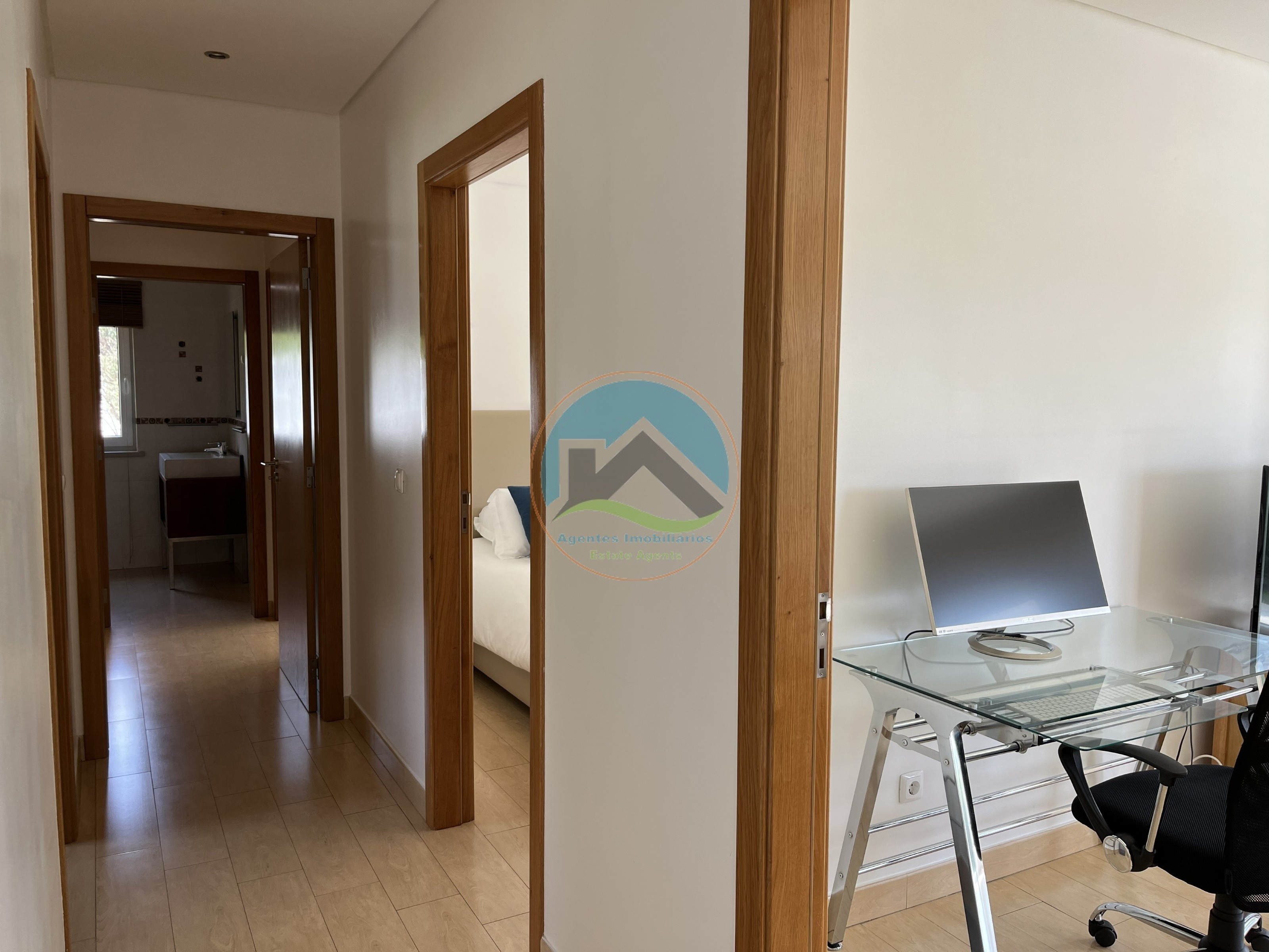 Moradia Contemporânea de Luxo com Vista Deslumbrante sobre a — Photo 40