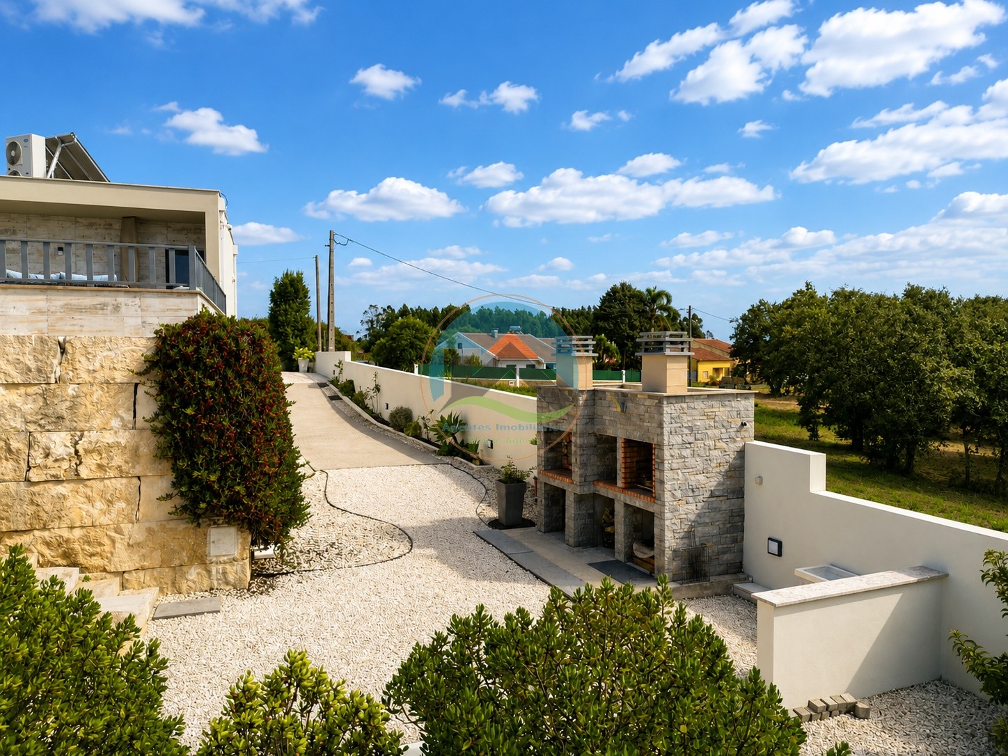 Moradia Contemporânea Térrea com Piscina Aquecida e terreno na — Foto 45