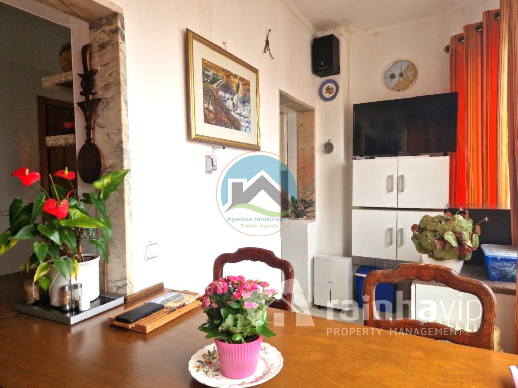 Apartamento T3 com lugar de estacionamento - centro da cidade de Caldas da Rainha — Foto 8