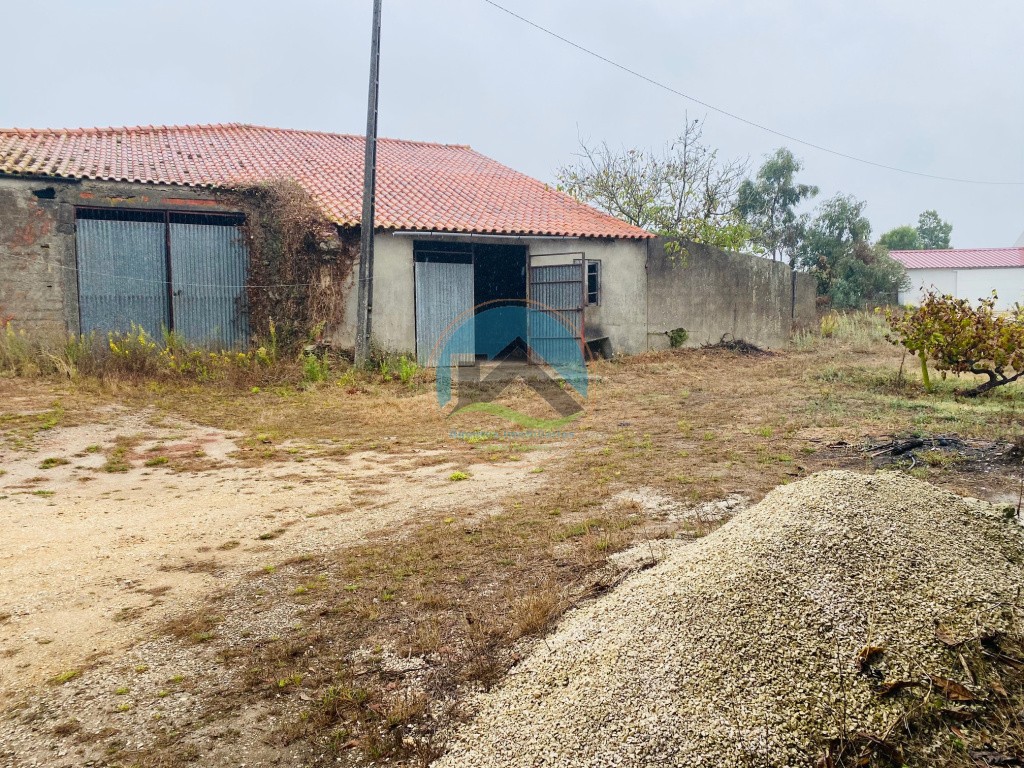 Armazém em terreno de 535m2 - a 15 kms de Caldas da Rainha — Photo 2