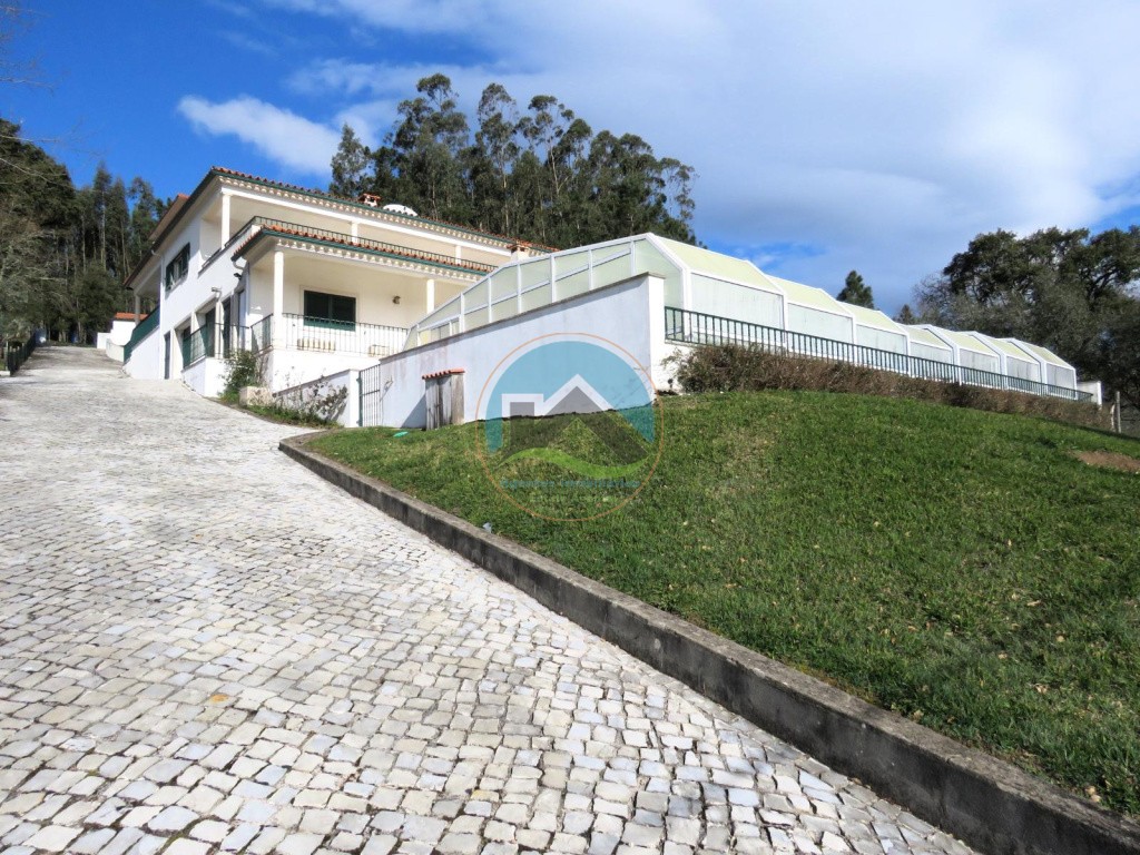 Haus mit 4 Schlafzimmern, Garage und beheiztem Pool - Penela, Coimbra — Photo 6