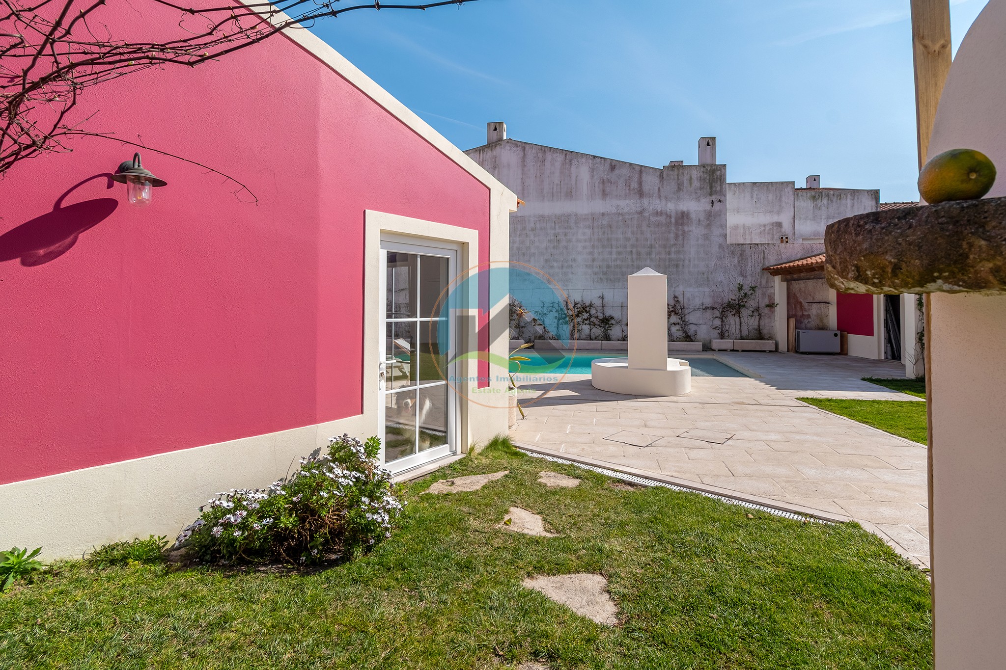 Refúgio Único com 3 Casas e Piscina na Foz do Arelho a Dois Passos — Foto 12