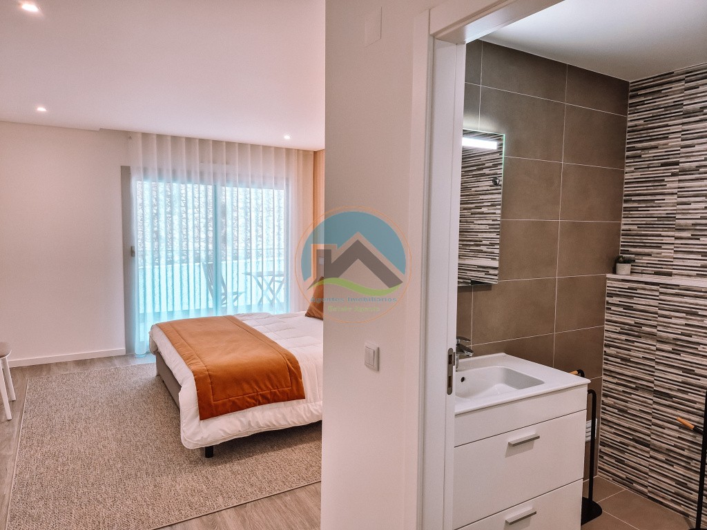 Apartamento com 2 suites, piscina comum e vista mar - Sítio da Nazaré — Photo 13