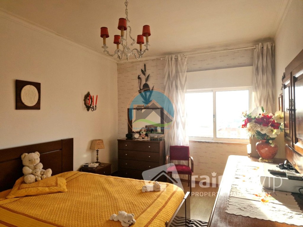 Apartamento T3 com lugar de estacionamento - centro da cidade de Caldas da Rainha — Foto 20