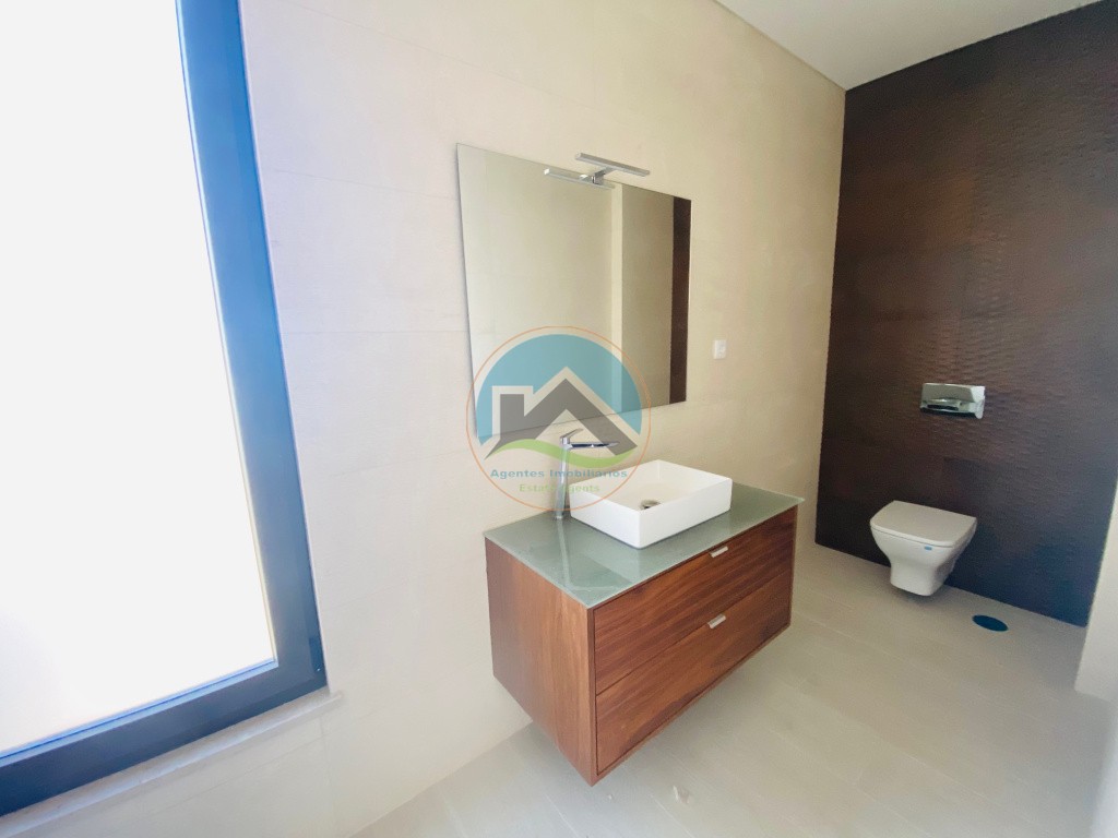 Moradias de qualidade superior com piscina - inseridas em Urbanização junto da praia e mar — Photo 17
