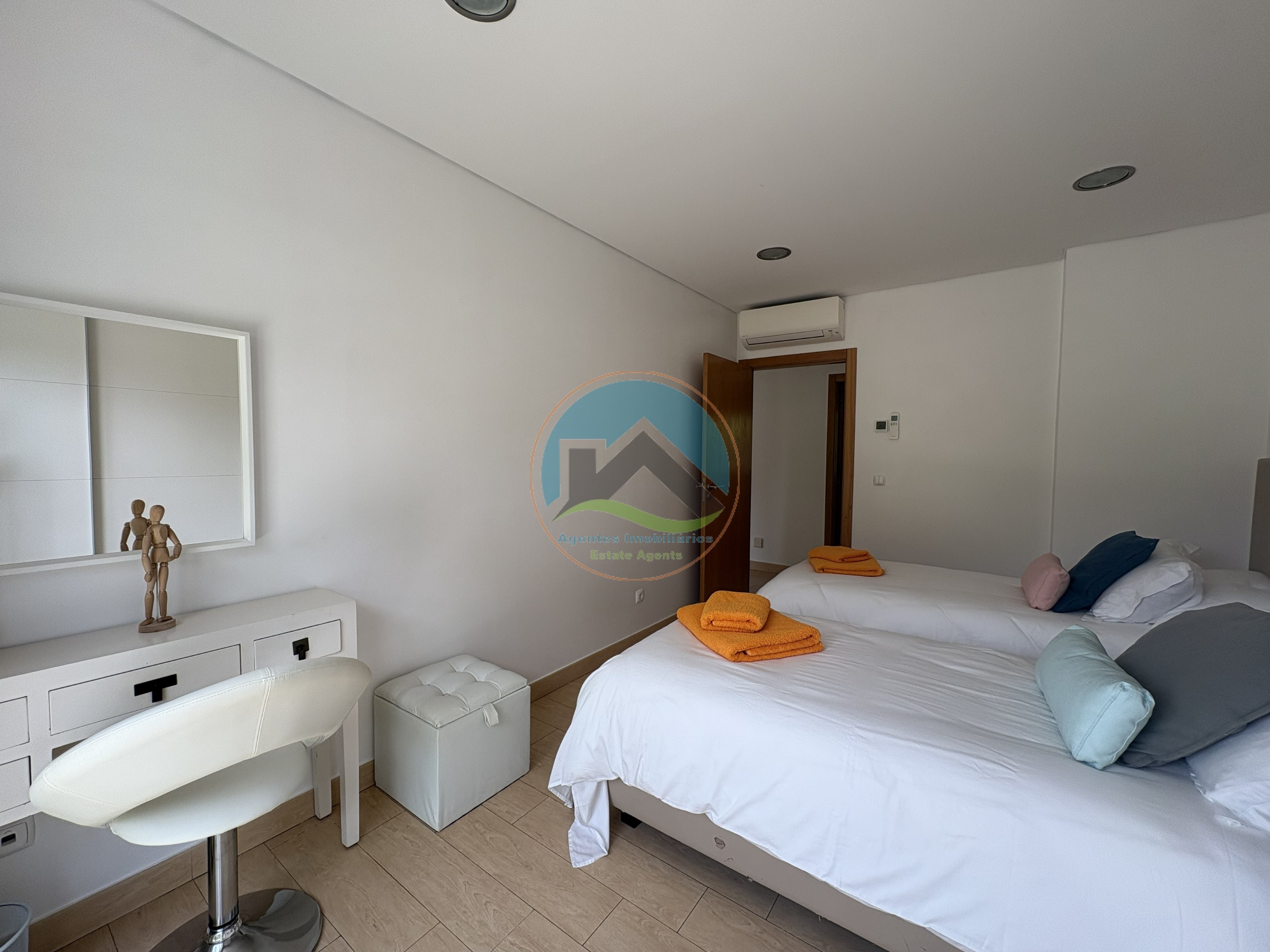 Moradia Contemporânea de Luxo com Vista Deslumbrante sobre a — Photo 19