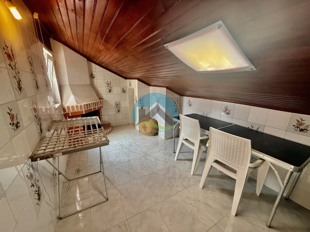 Casa remodelada T1+3 com sótão habitável - a 10 min. de Caldas da Rainha — Photo 15