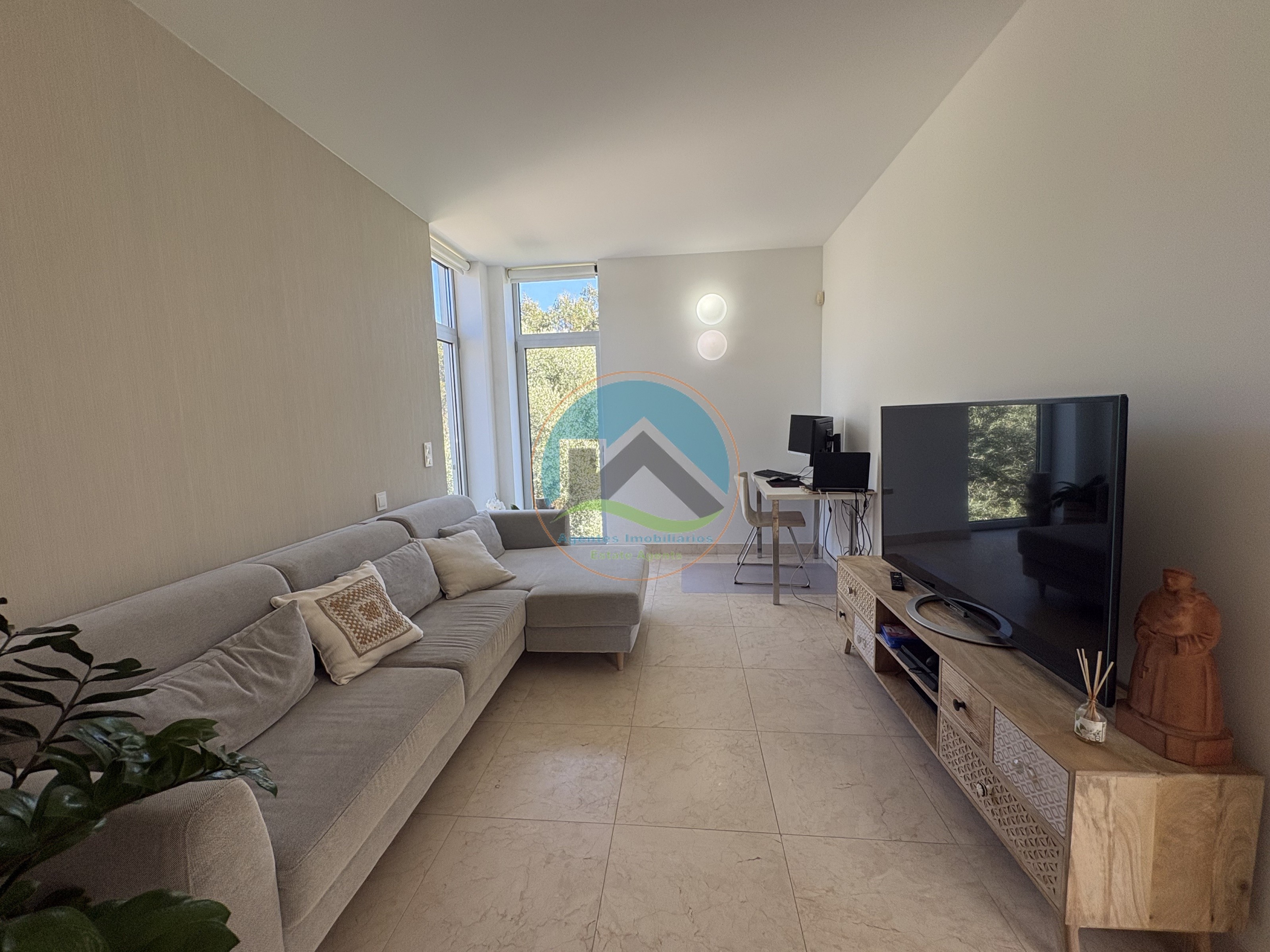 Moderne Villa mit Pool und Blick auf die Lagune — Photo 27
