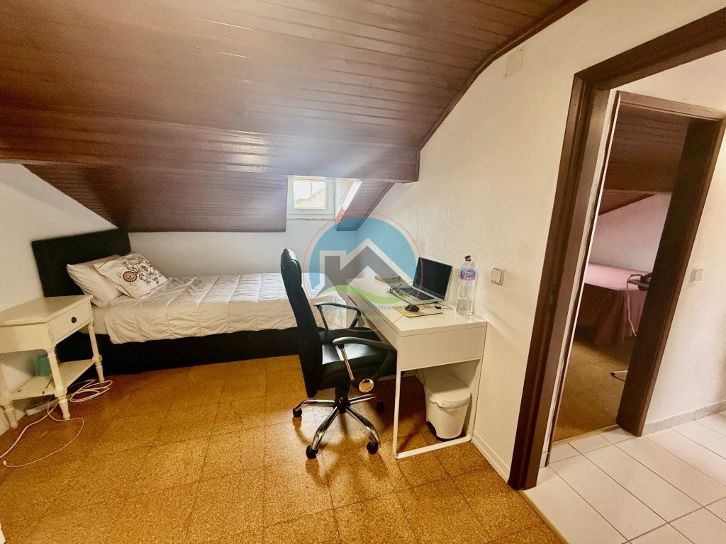 Casa remodelada T1+3 com sótão habitável - a 10 min. de Caldas da Rainha — Photo 20