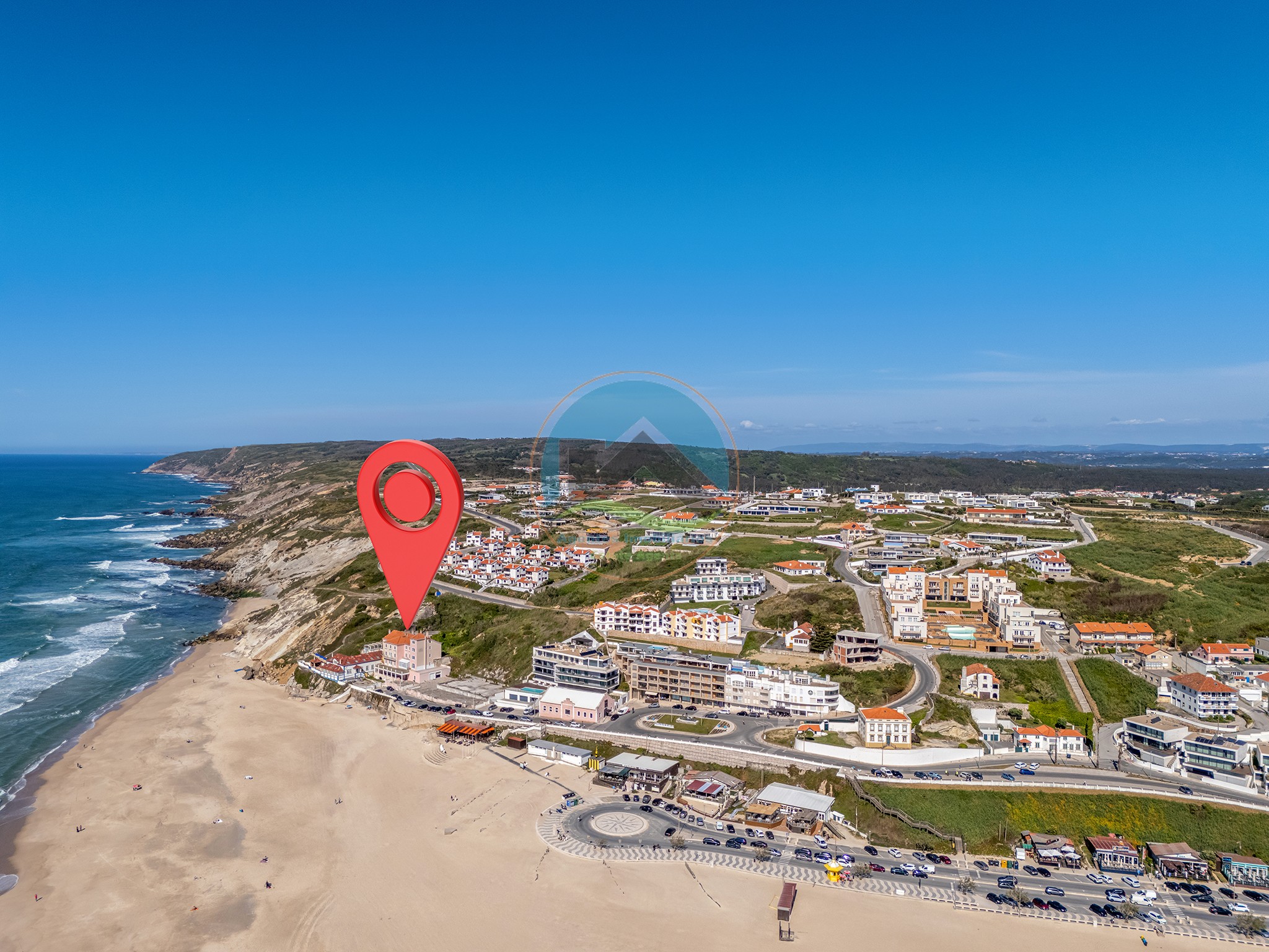 Unidade hoteleira de charme em primeira linha de mar na Foz do — Photo 57