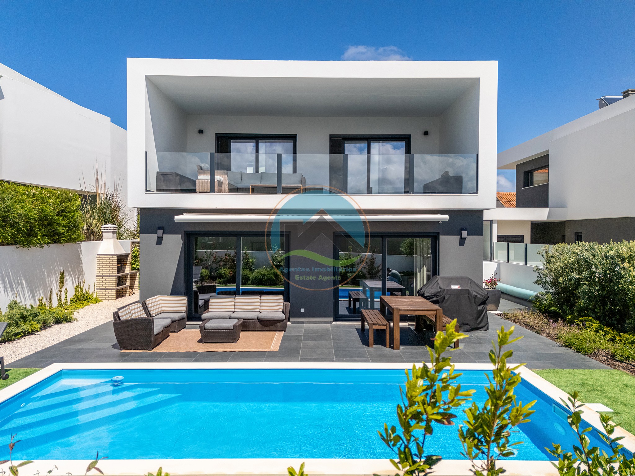 Villa contemporanea sul mare con piscina privata - Foz — Photo 42