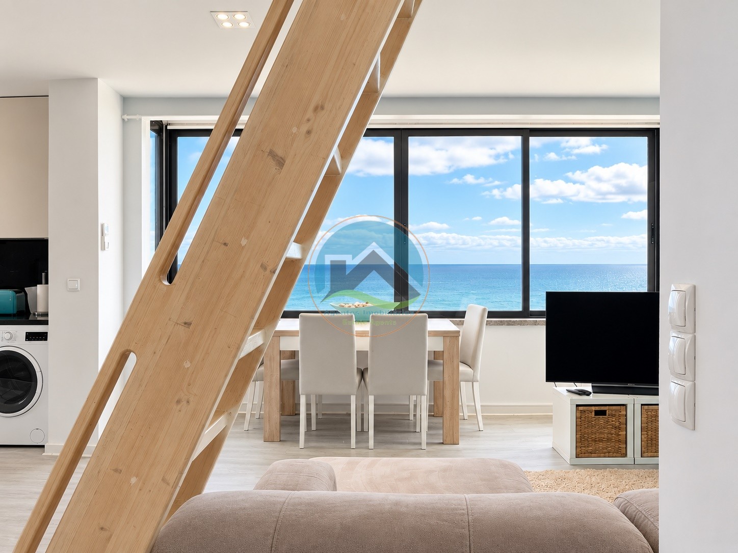 Onde o Mar Entra em Casa - T1 com Vista Panorâmica — Photo 3