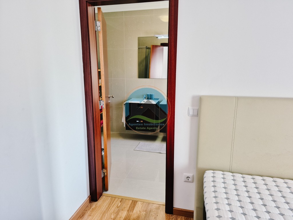 Moradia T4 com garagem, jardim e piscina - Coto, Caldas da Rainha — Photo 34