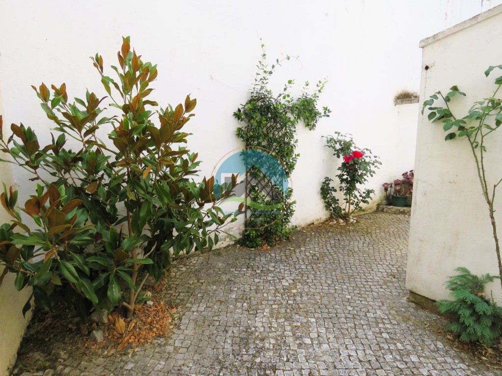 Appartamento T5 - situato nel quartiere storico di Tomar — Photo 7