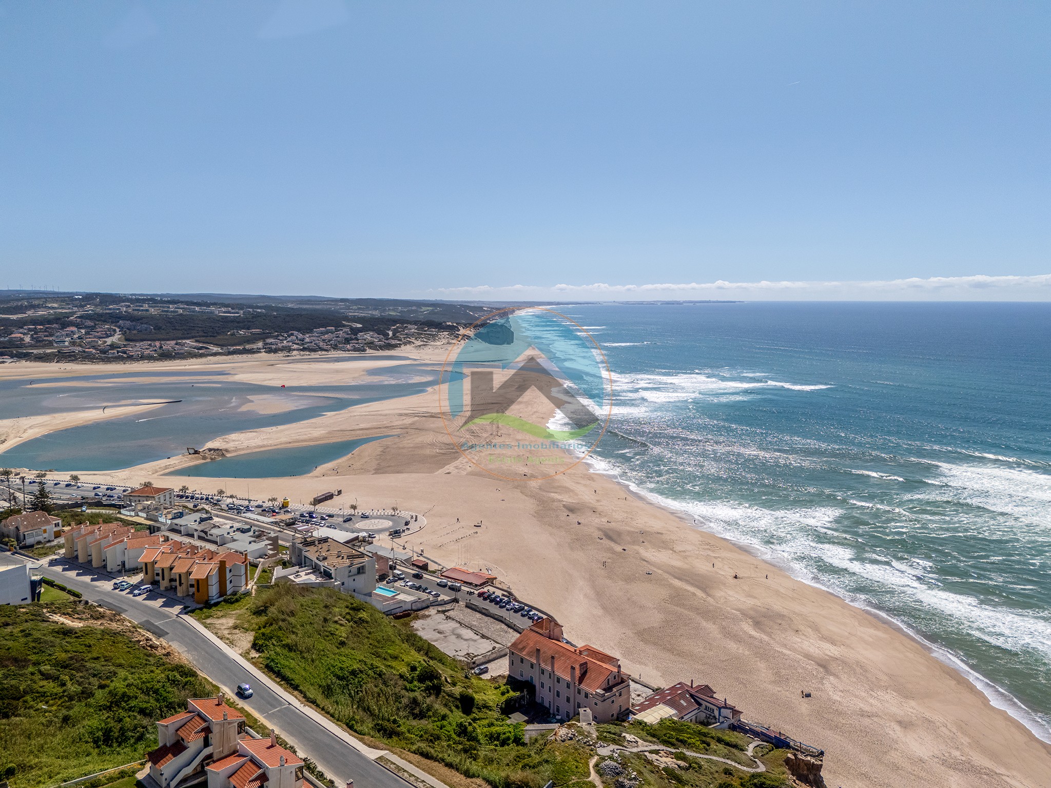 Unidade hoteleira de charme em primeira linha de mar na Foz do — Photo 26