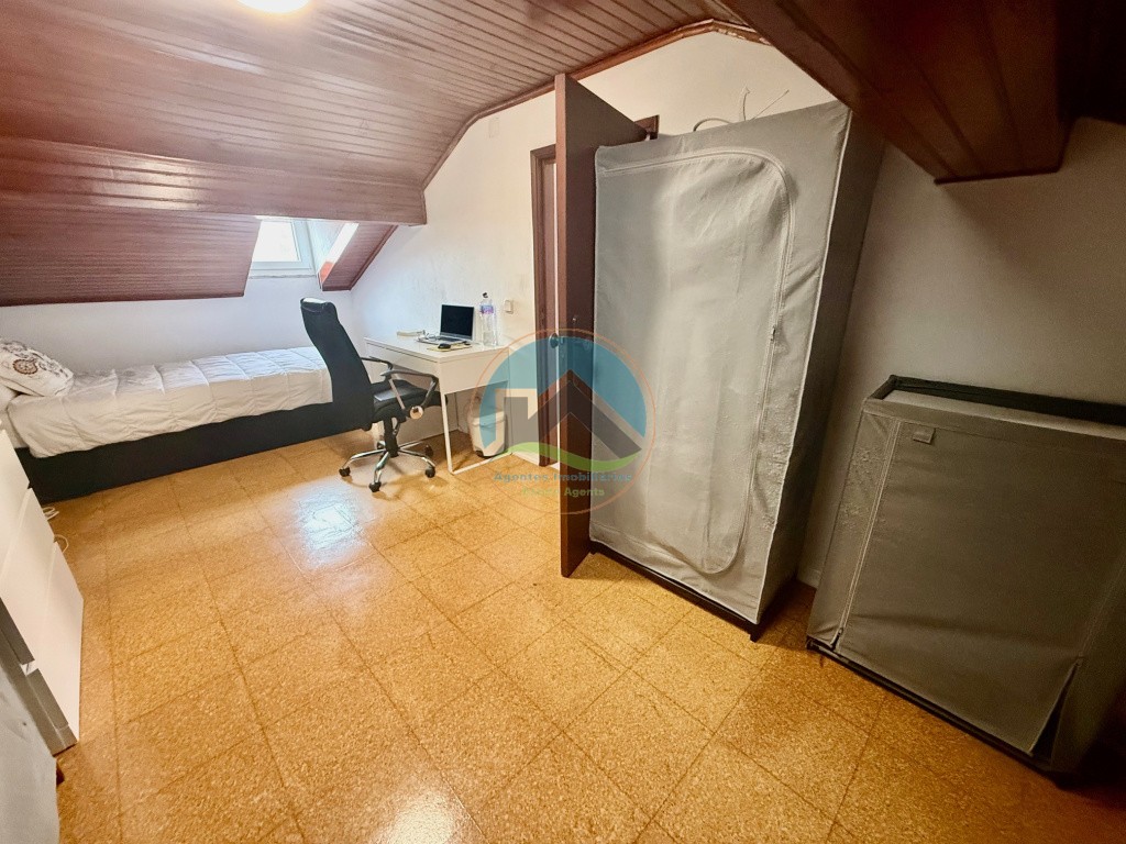Casa remodelada T1+3 com sótão habitável - a 10 min. de Caldas da Rainha — Photo 19