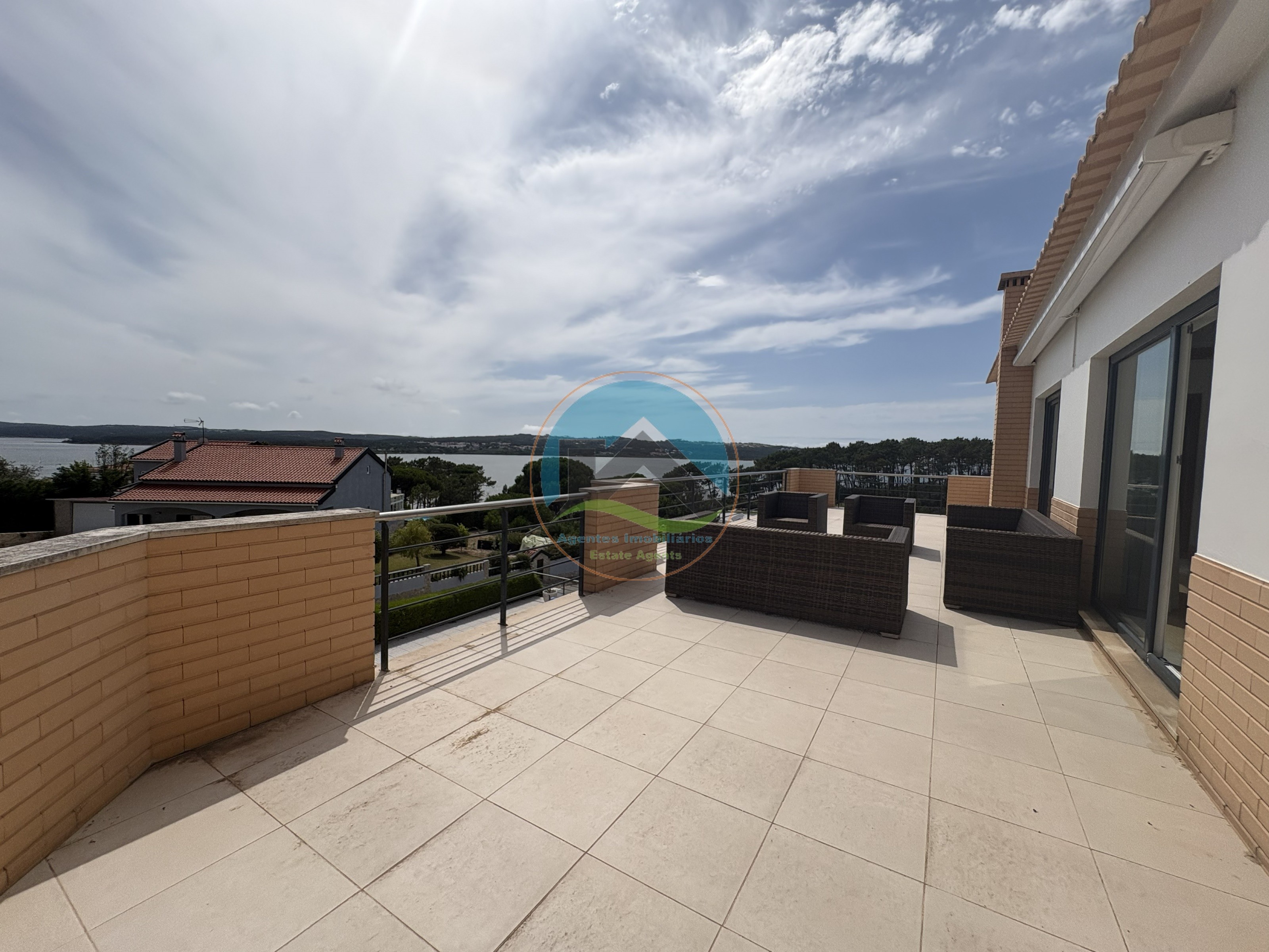 Moradia Contemporânea de Luxo com Vista Deslumbrante sobre a — Photo 8
