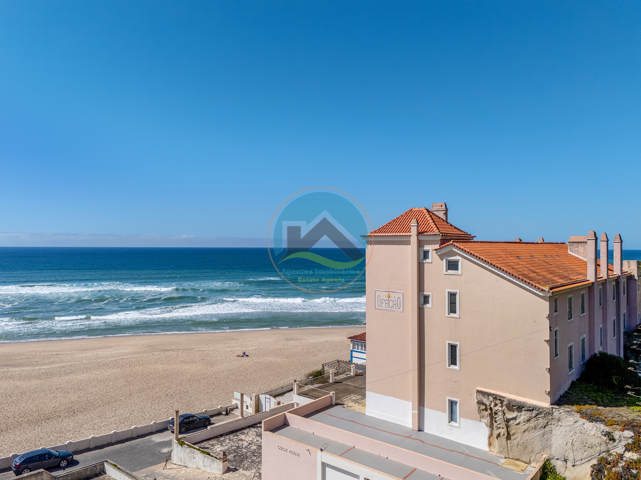 Unidade hoteleira de charme em primeira linha de mar na Foz do — Photo 32