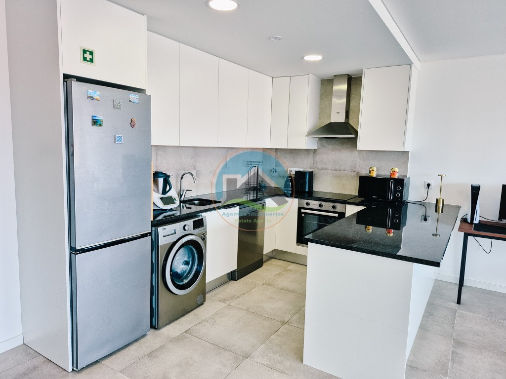 Geräumige T3-Wohnung mit Pool - nur wenige Gehminuten vom Strand in São Martinho do Porto, Costa de Prata — Photo 9