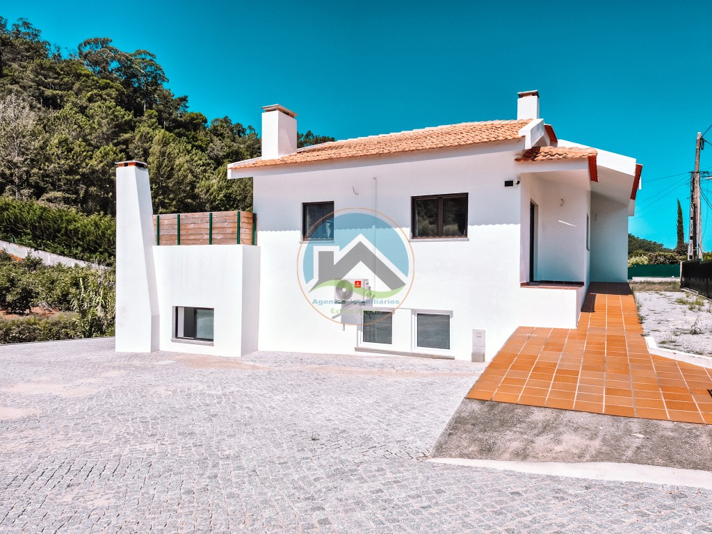 Haus mit Pool, Garage und Blick auf die Natur - Vimeiro, Alcobaça — Photo 34