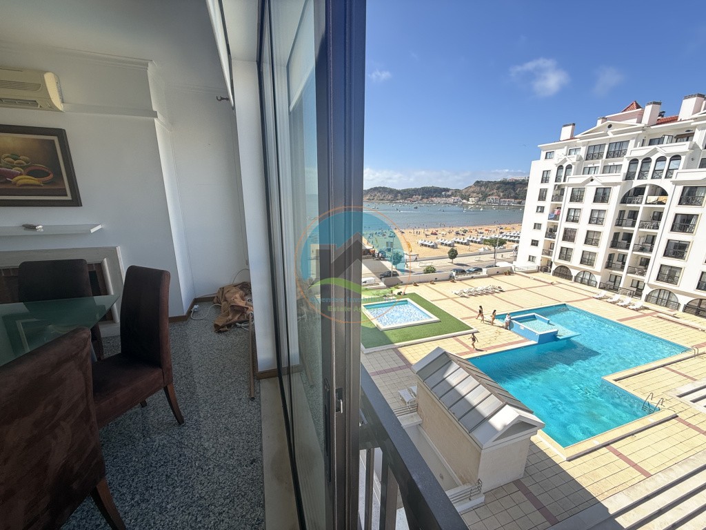 Apartamento T2 com varanda e garagem - vista praia, São Martinho do Porto — Photo 1