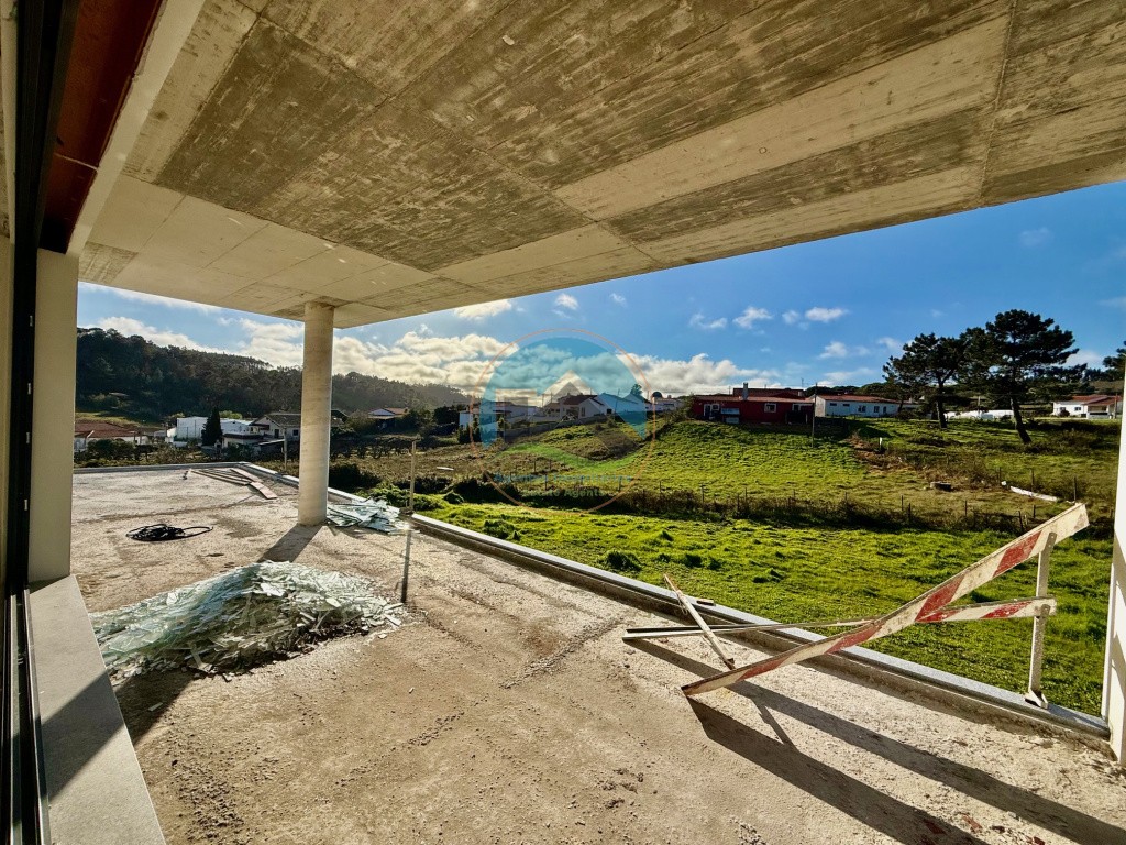 Moradia T4 com garagem, piscina e jardim - Salir de Matos, Caldas da Rainha — Photo 19