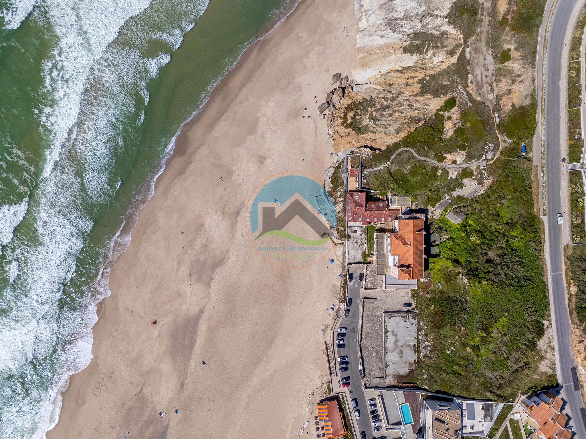 Unidade hoteleira de charme em primeira linha de mar na Foz do — Photo 35