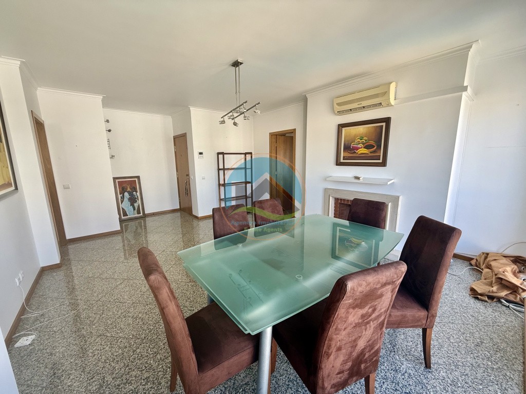 Apartamento T2 com varanda e garagem - vista praia, São Martinho do Porto — Photo 6