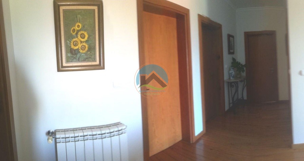Moradia T4 com garagem, jardim e piscina - Buçaco, Portugal — Photo 2