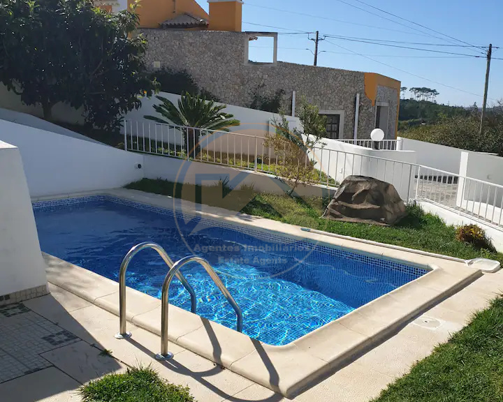 Bellissima villa immersa in un condominio sicuro — Photo 2