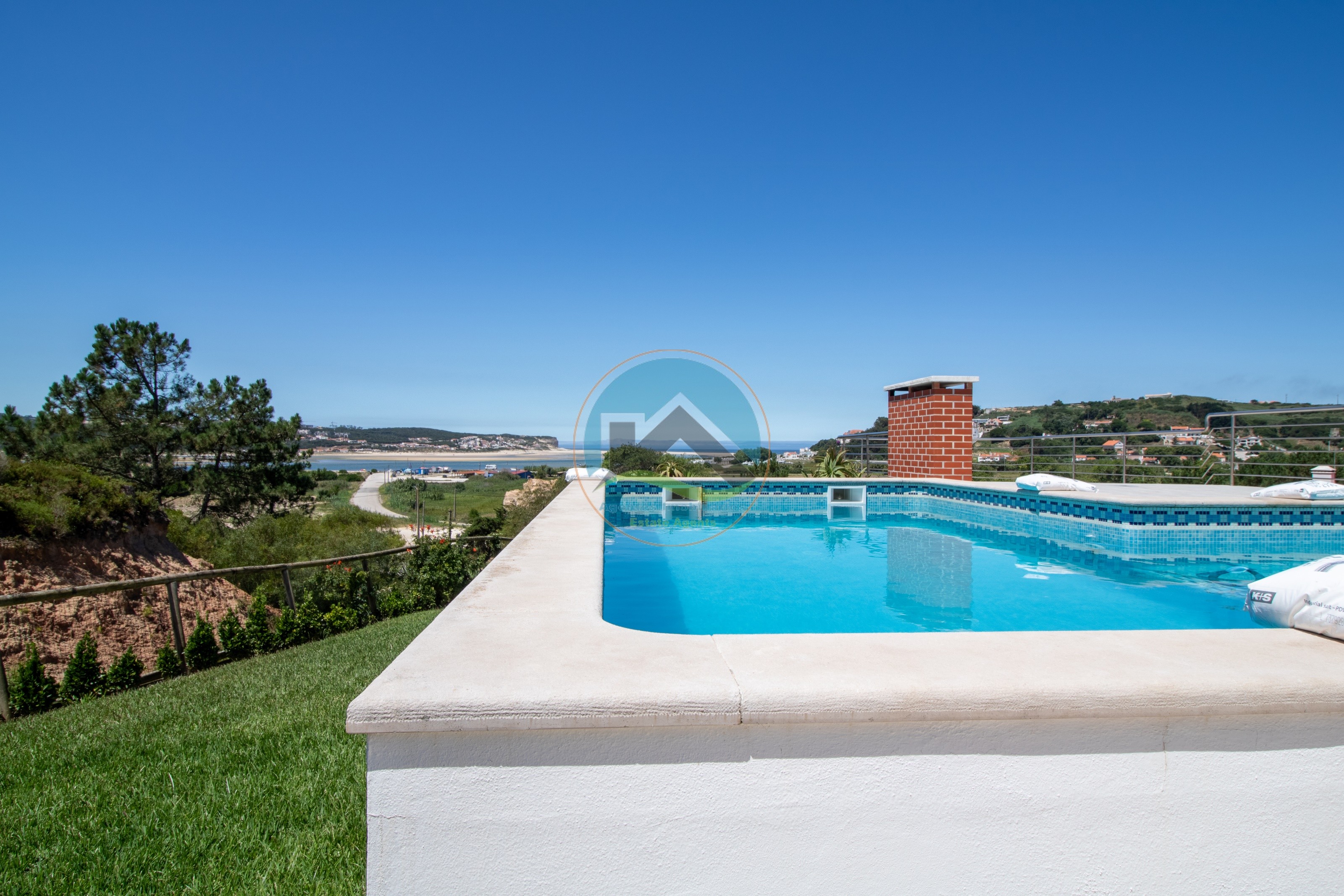 Villa indipendente in una posizione di pregio con vista sulla laguna — Photo 2