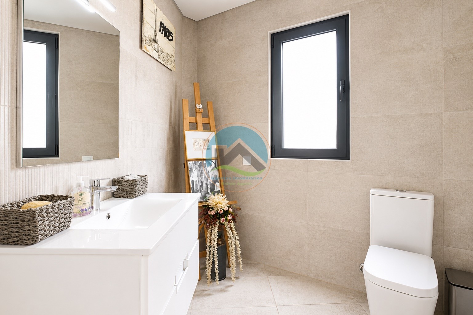 Moradia Contemporânea Térrea com Piscina Aquecida e terreno na — Foto 23