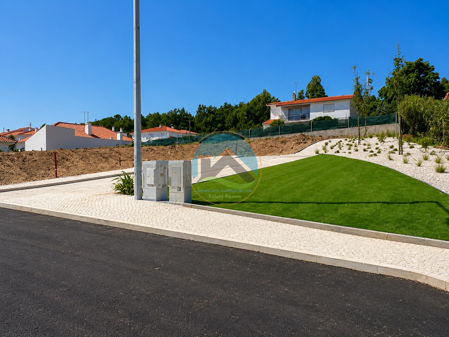Lotto urbano per la costruzione di una casa - Ottima posizione — Photo 7