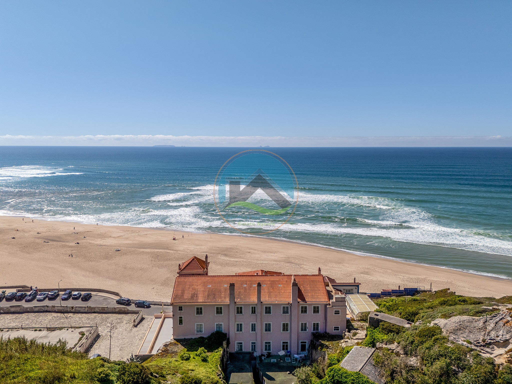 Unidade hoteleira de charme em primeira linha de mar na Foz do — Photo 21