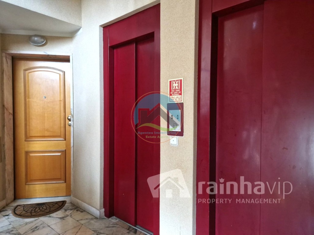Apartamento T3 com lugar de estacionamento - centro da cidade de Caldas da Rainha — Foto 30