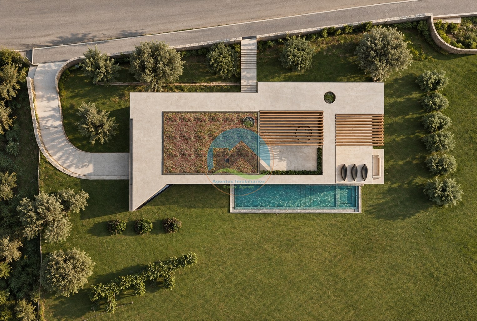 Terrain avec de magnifiques vues et un projet approuvé pour la construction — Photo 12
