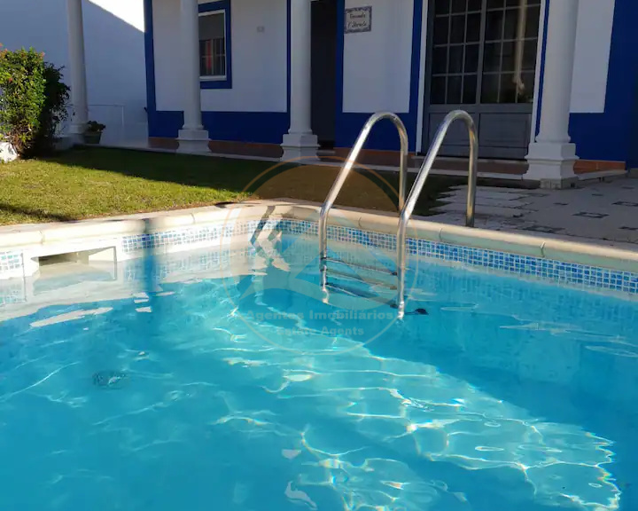 Bellissima villa immersa in un condominio sicuro — Photo 15
