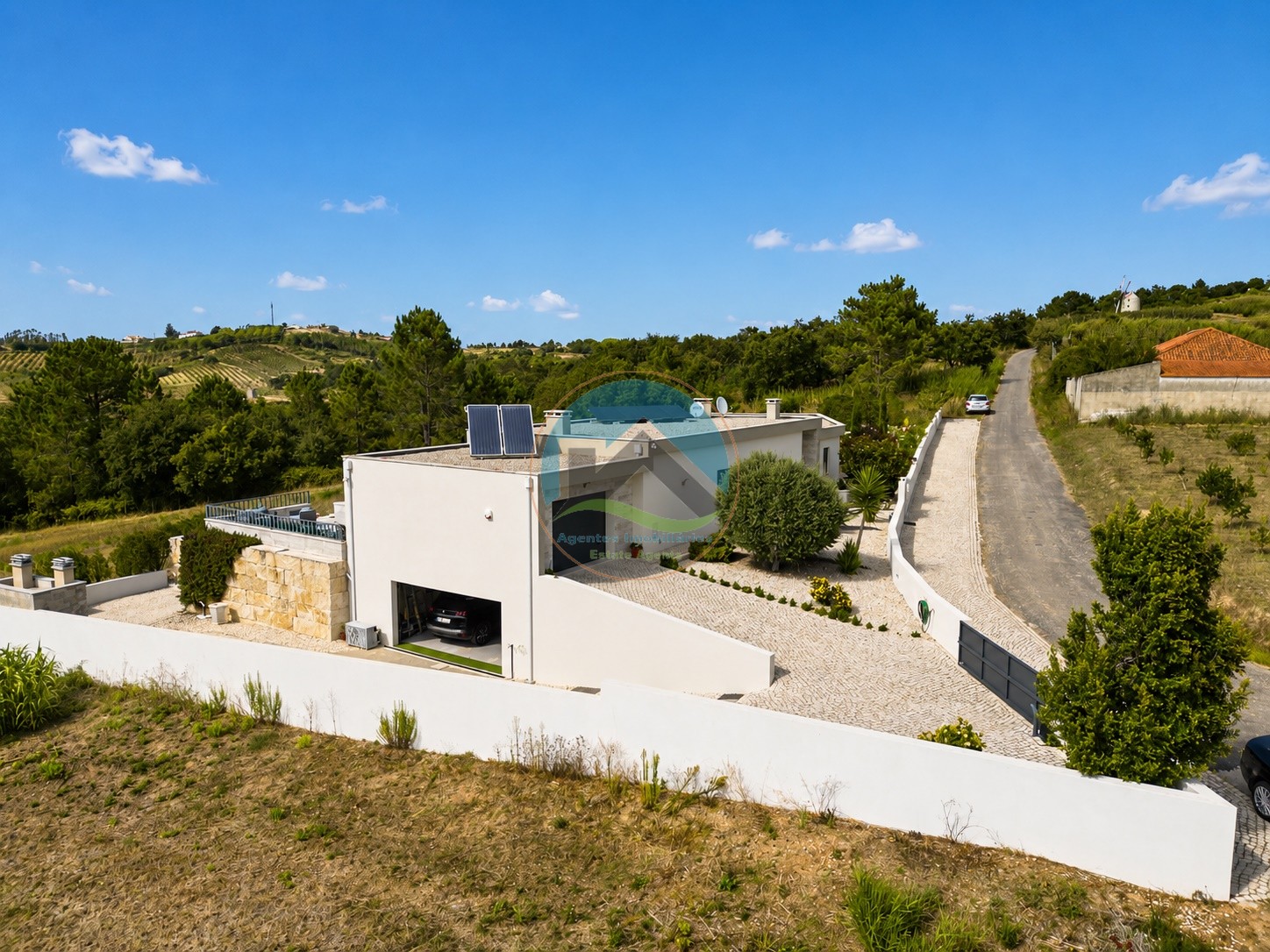 Moradia Contemporânea Térrea com Piscina Aquecida e terreno na — Foto 44