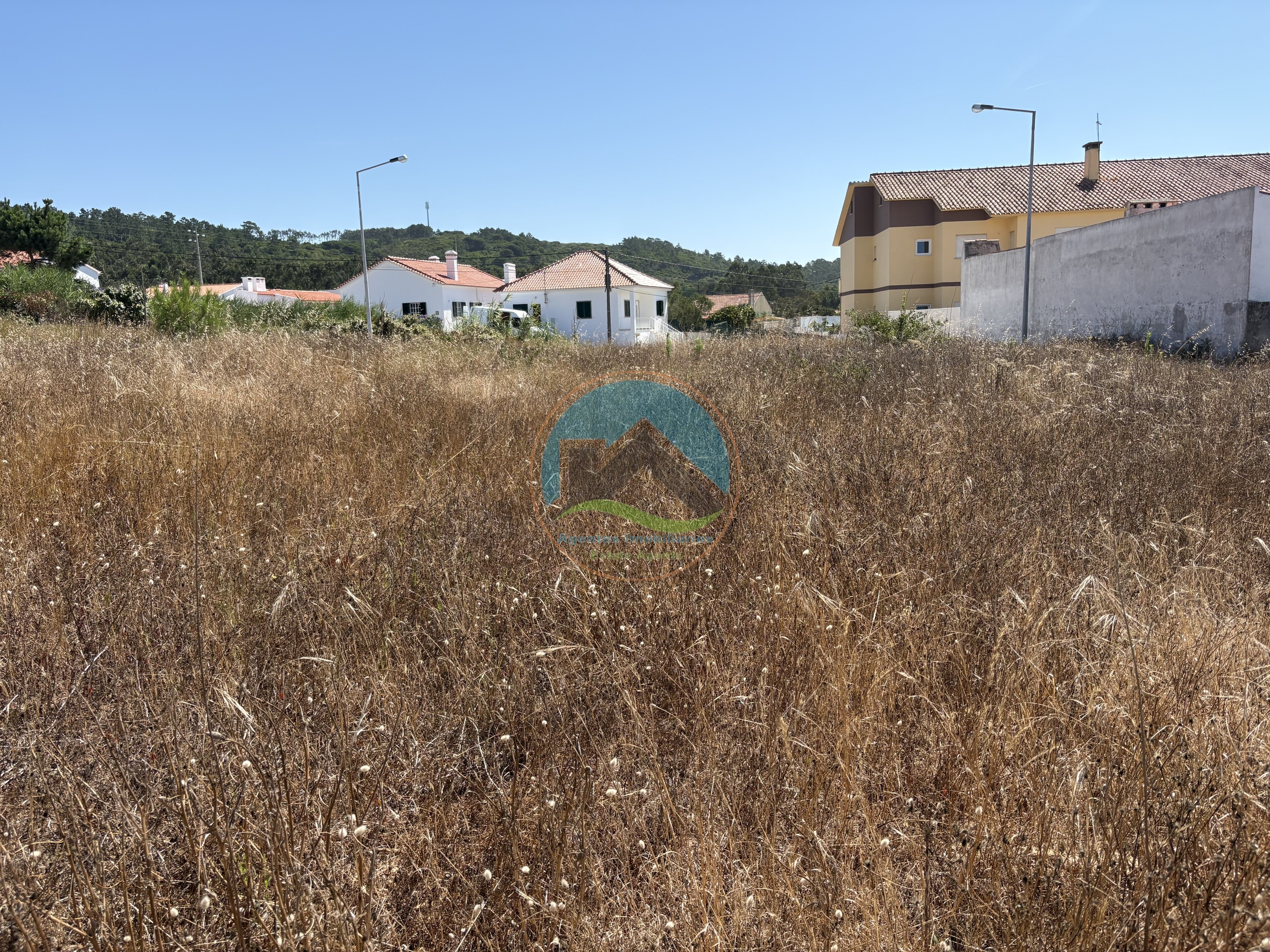 Lotto urbano per la costruzione di una casa - Ottima posizione — Photo 6