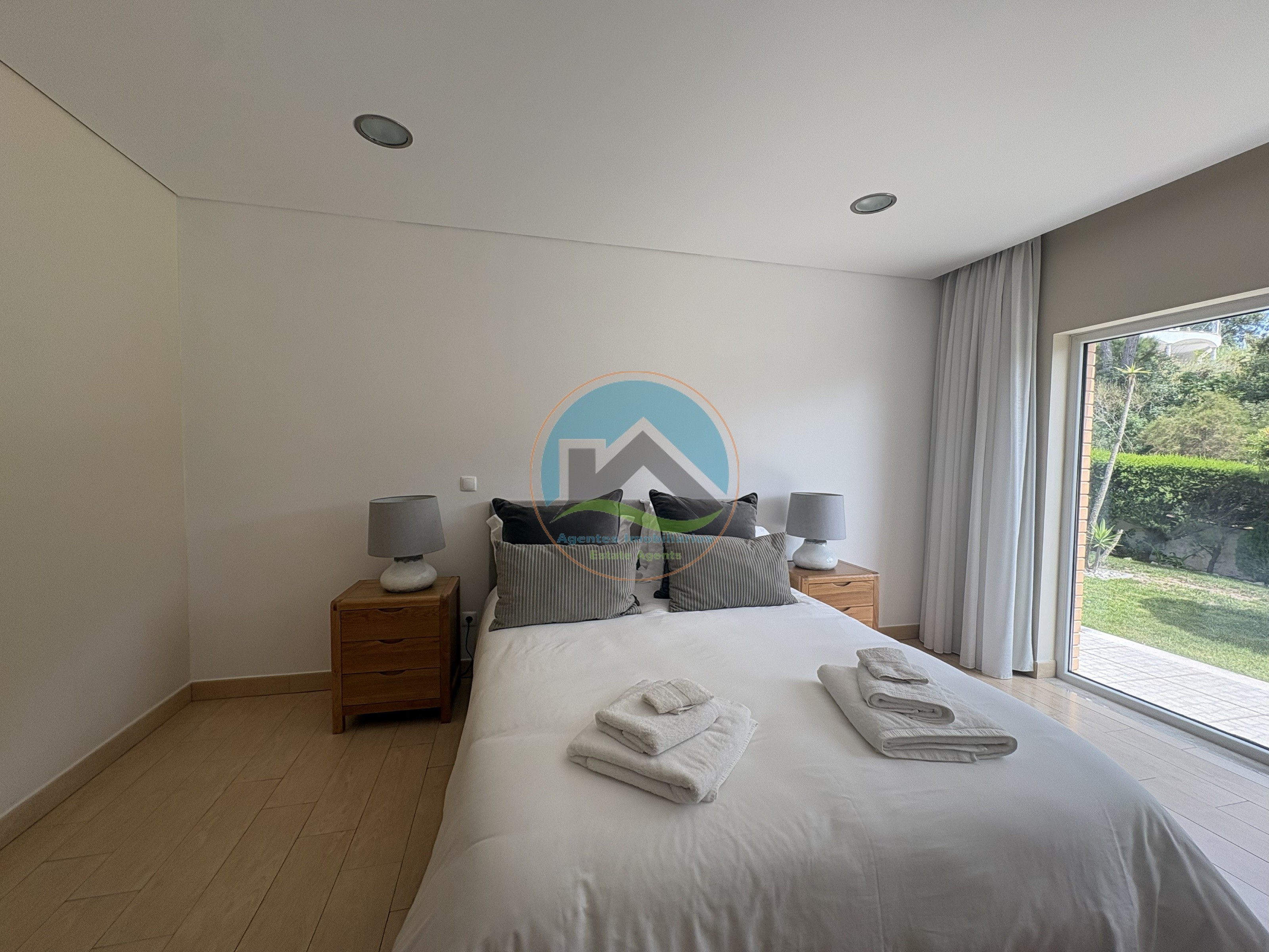 Moradia Contemporânea de Luxo com Vista Deslumbrante sobre a — Photo 21