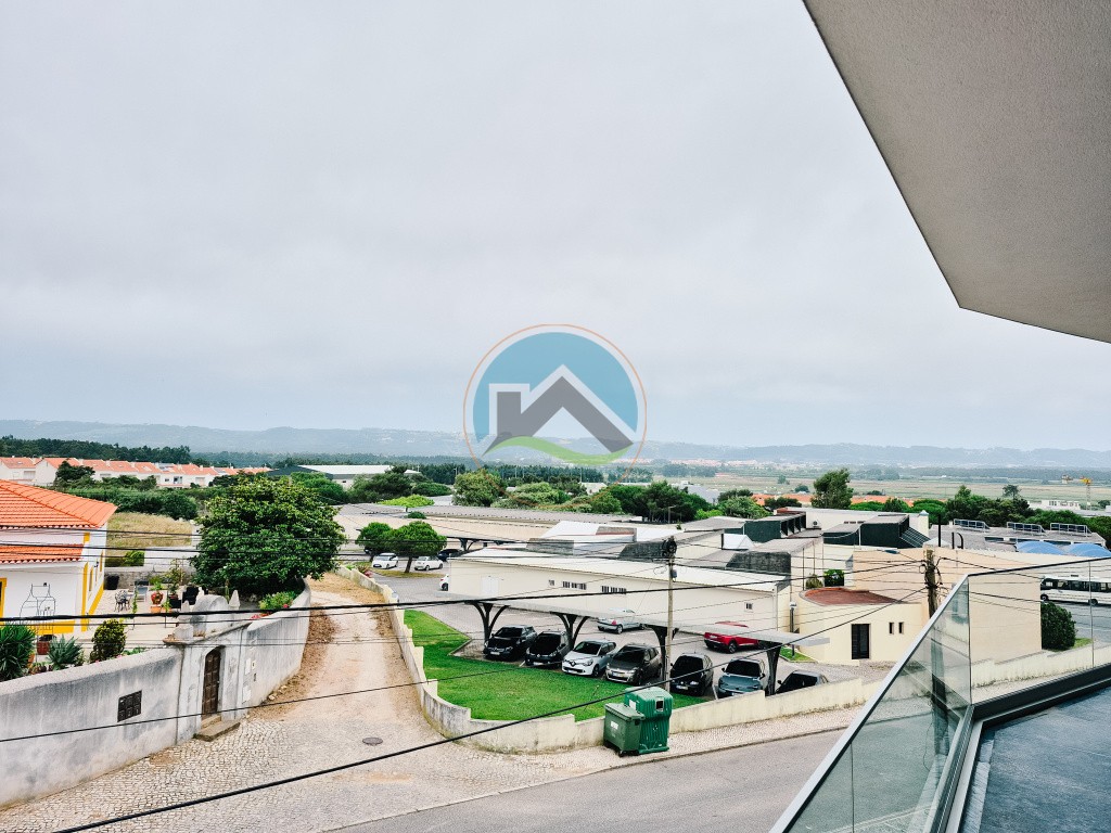 Geräumige T3-Wohnung mit Pool - nur wenige Gehminuten vom Strand in São Martinho do Porto, Costa de Prata — Photo 24
