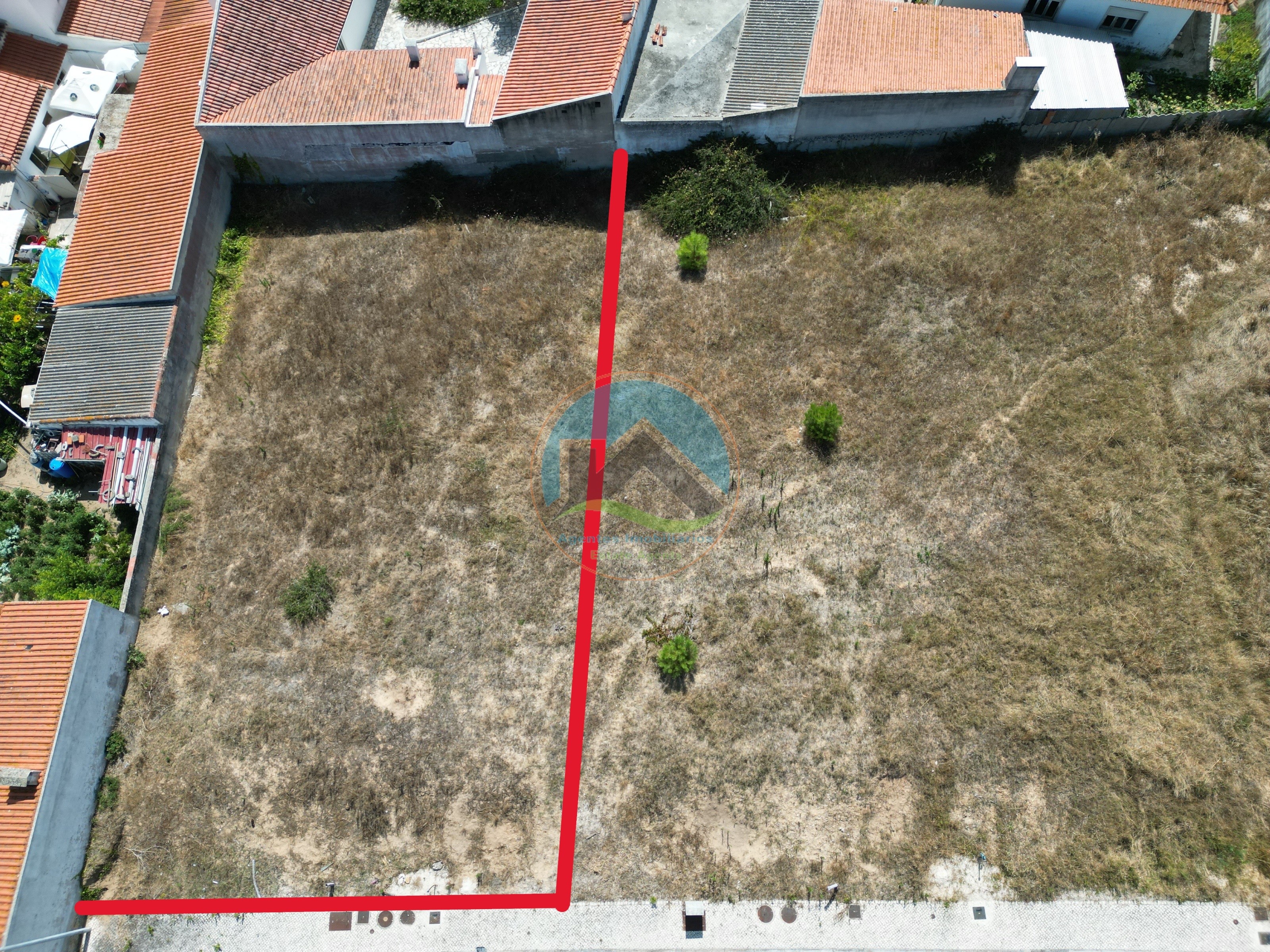 Lotto urbano per la costruzione di una casa - Ottima posizione — Photo 2