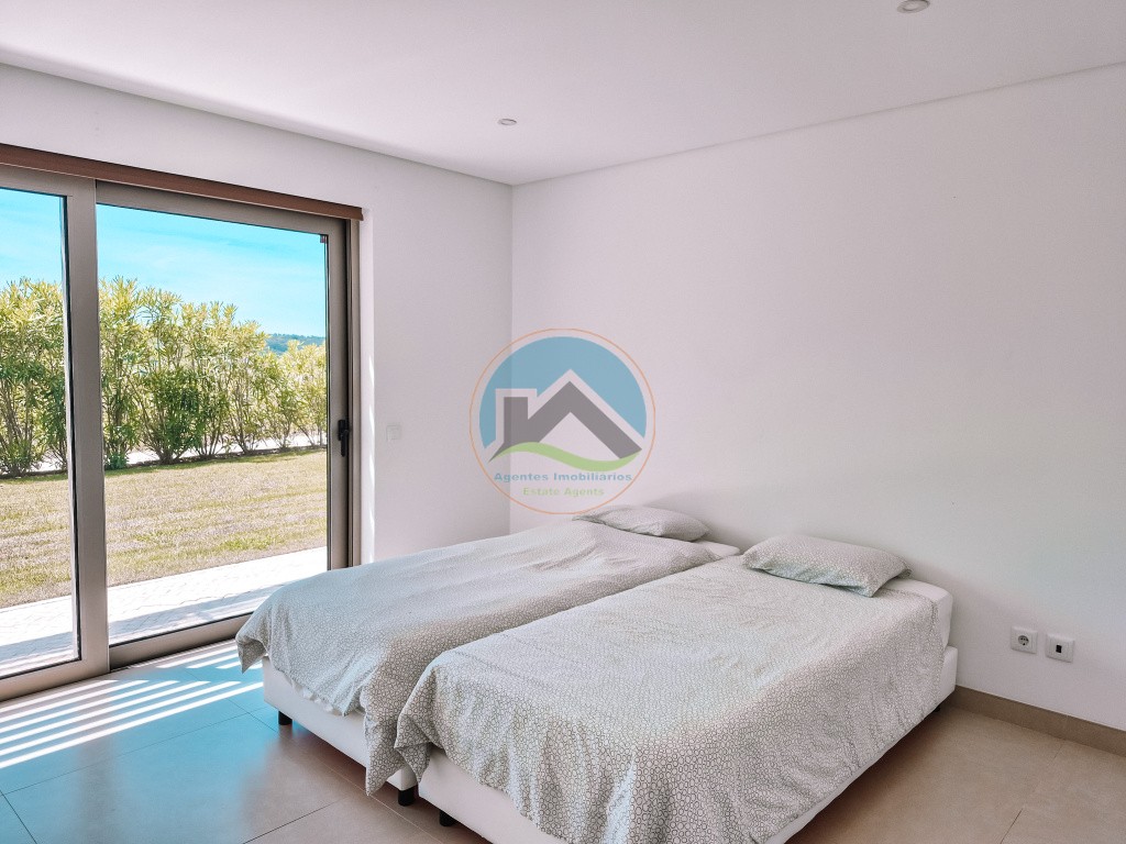 Casa con piscina y vistas panorámicas - cerca de Nazaré — Photo 24