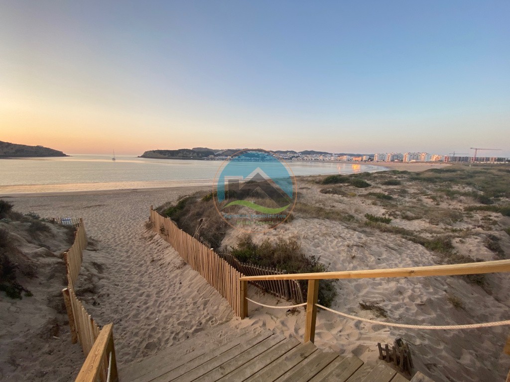 Moradia T2 térrea de qualidade superior com cave - inserida em Urbanização junto da praia e mar — Photo 5
